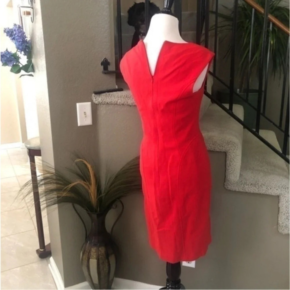 Escada Slit Dress Size 34 
Fits like a small 
Good condition 
No flaws - Picture 4 of 8